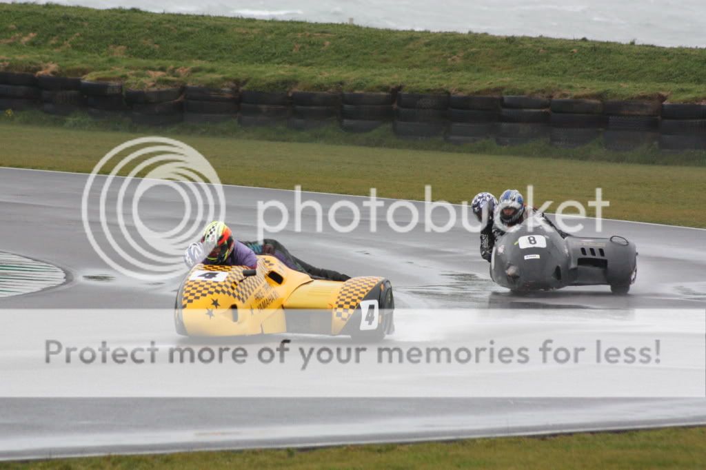 IMAGE: http://i385.photobucket.com/albums/oo295/broomsrck/Angleseywetday029.jpg