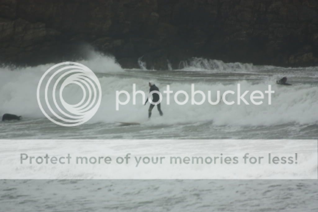 IMAGE: http://i385.photobucket.com/albums/oo295/broomsrck/Angleseywetday088.jpg