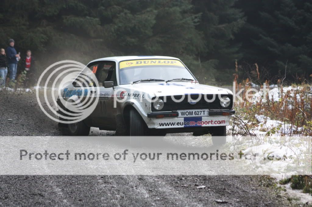 IMAGE: http://i385.photobucket.com/albums/oo295/broomsrck/CambrianRally2008170.jpg
