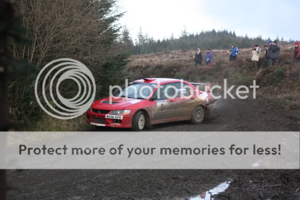 IMAGE: http://i385.photobucket.com/albums/oo295/broomsrck/CambrianRally2008407.jpg