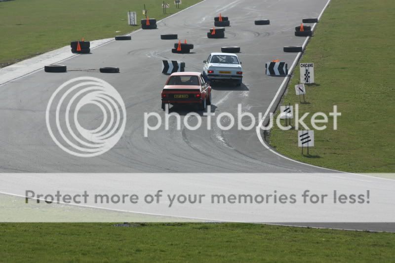 IMAGE: http://i385.photobucket.com/albums/oo295/broomsrck/SlatersStages323.jpg